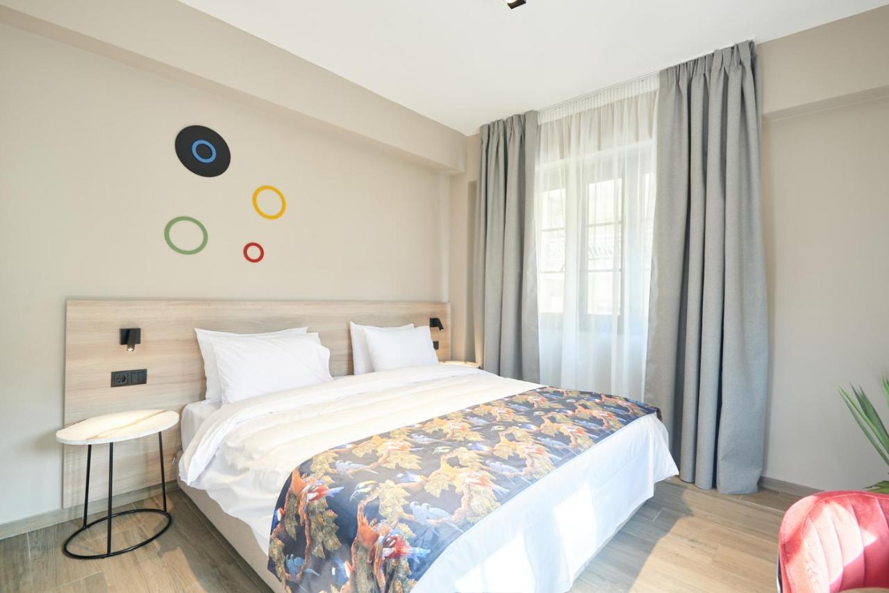 The Mavili Urban Stay Tesalonika Bagian luar foto